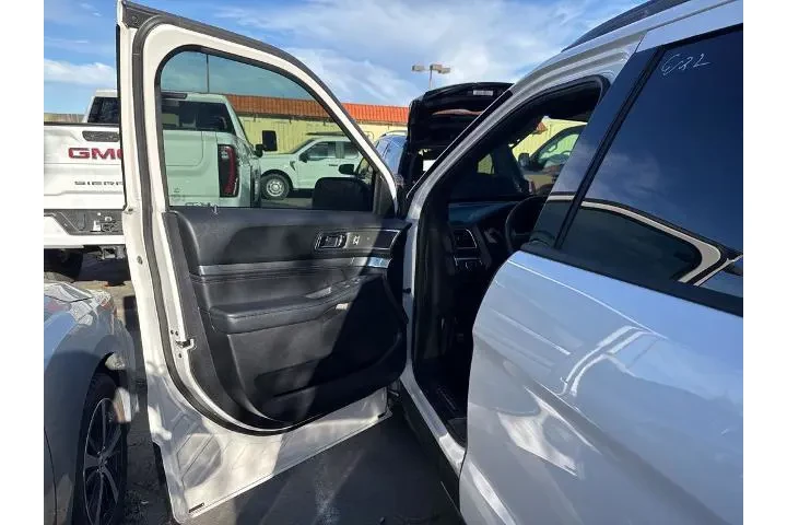 $20435 : Ford Explorer 2019 AWD Sport image 7