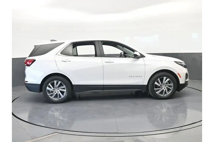 $16894 : Chevrolet Equinox 2022 LT 4d image 7