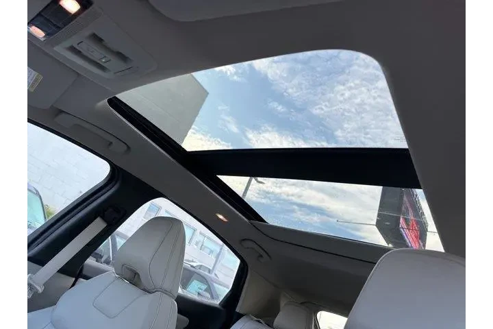 $23995 : Nissan Ariya 2024 AWD Engage image 10