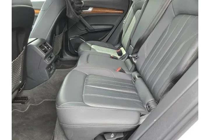 $23991 : Audi Q5 2022 AWD quattro S l image 4