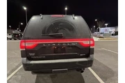 $16695 : Lincoln Navigator 2016 4x2 R thumbnail