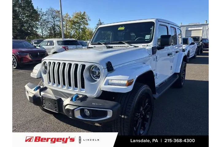 $32890 : Jeep Wrangler 2023 4x4 Sahar image 1