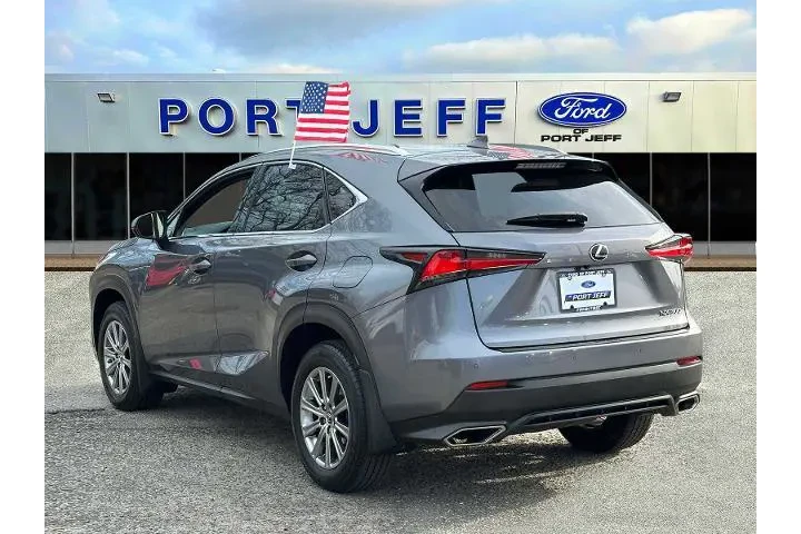 $29963 : Lexus NX 300 2021 AWD 4dr Cr image 8