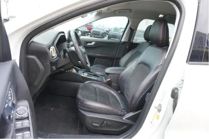 $26225 : Ford Escape 2022 AWD SEL 4dr image 7