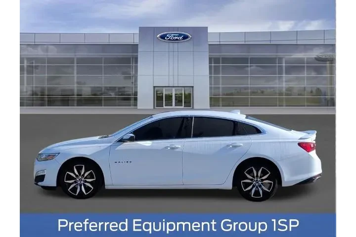 $15881 : Chevrolet Malibu 2020 RS 4dr image 2