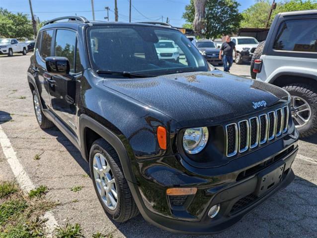 $15000 : 2020 Renegade Latitude image 4