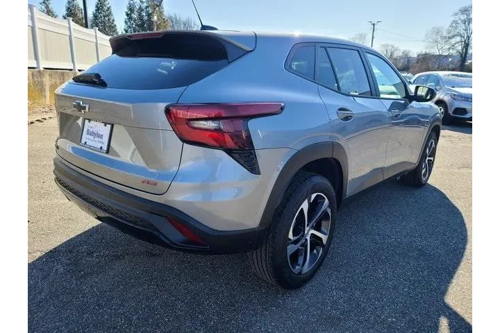 $20772 : Chevrolet Trax 2024 RS 4dr C image 5