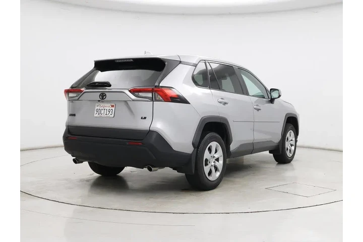 $26998 : Toyota RAV4 2022 LE 4dr SUV image 8