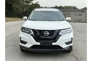 $7999 : 2017 Rogue SV thumbnail