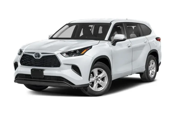 $34961 : Toyota Highlander 2023 L 4dr image 5