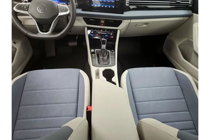 $24998 : Volkswagen Jetta 2025 SE 4dr image 9