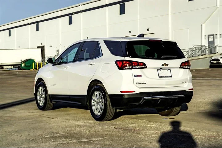 $19307 : Chevrolet Equinox 2024 4x4 L image 7