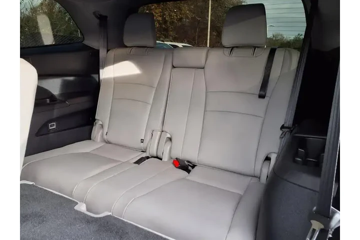 $31590 : Honda Pilot 2022 AWD SE 4dr image 10