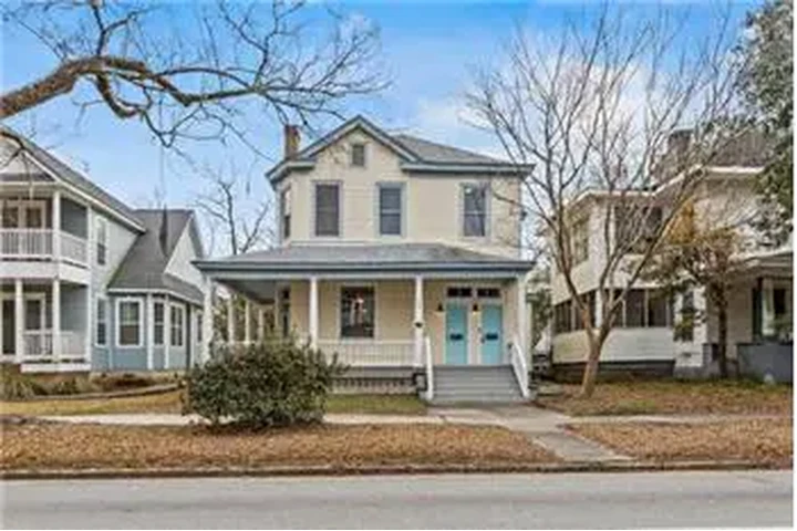 $2200 : Rental property with 3 bedro image 4
