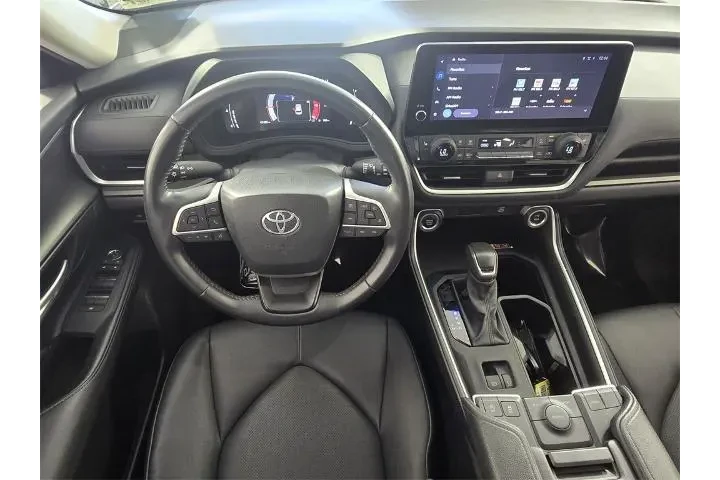 $39998 : Toyota Grand Highlander 2024 image 10