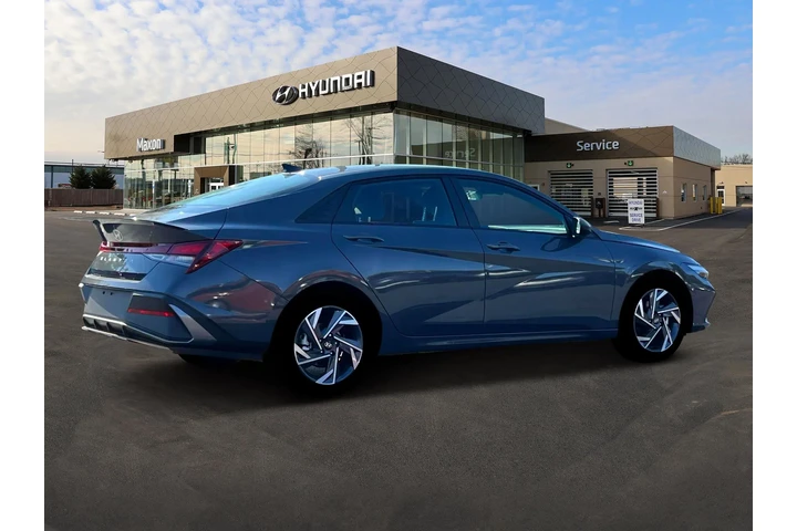 $23975 : Hyundai ELANTRA 2025 SEL Spo image 8