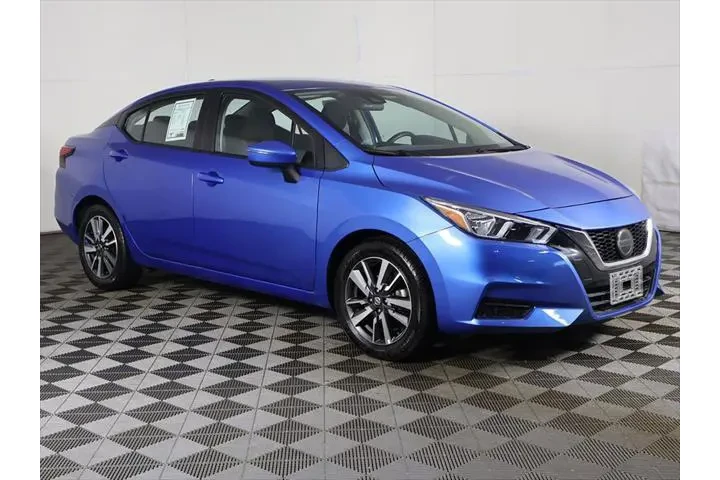 $11799 : Nissan Versa 2021 SV 4dr Sed image 2