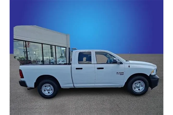 $27988 : Ram 1500 Classic 2023 4x2 Tr image 4