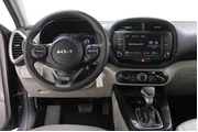 $19989 : Kia Soul 2024 LX 4dr Crossov thumbnail