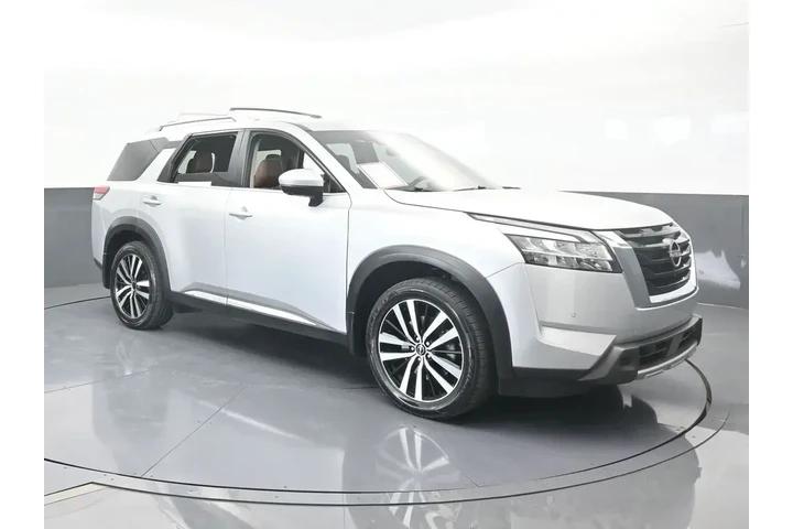 $28999 : Nissan Pathfinder 2023 AWD P image 8