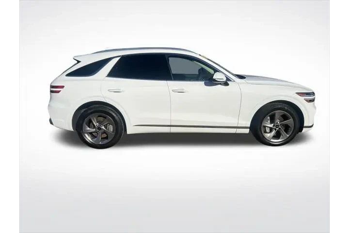 $39900 : Genesis GV70 2026 AWD 2.5T S image 8