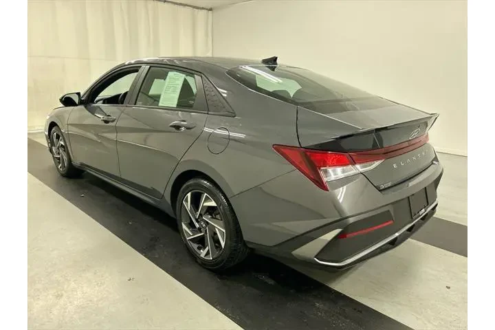 $21195 : Hyundai ELANTRA 2025 SEL Spo image 7