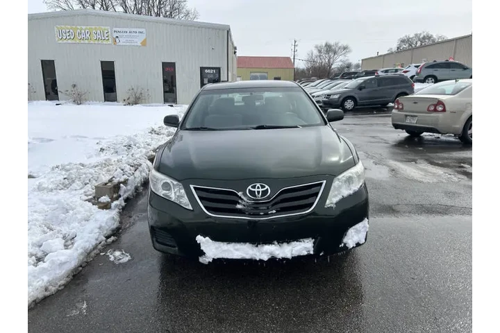 $6990 : 2011 Camry LE image 9