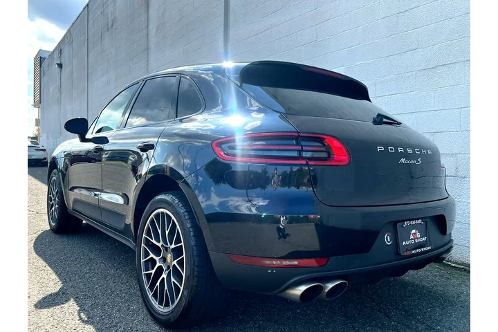 $15548 : 2016 Macan AWD 4dr S image 4