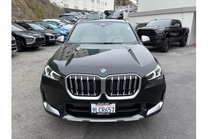 $29888 : BMW X1 2024 AWD xDrive28i 4d image 2