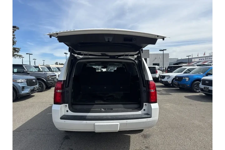 $22950 : Chevrolet Suburban 2018 4x4 image 6