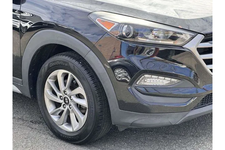 $11995 : Hyundai TUCSON 2018 AWD SEL image 8