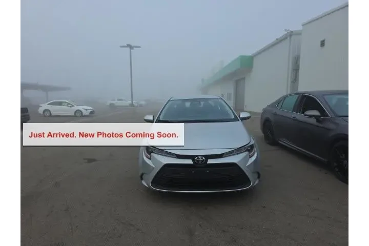 $26900 : Toyota Corolla 2026 LE 4dr S image 2