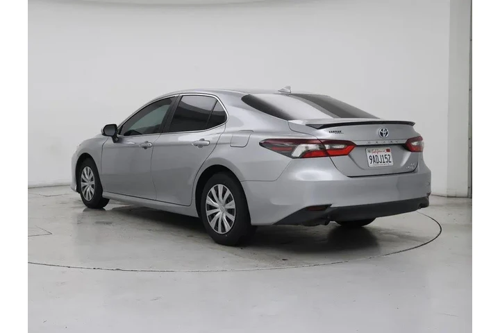 $25998 : Toyota Camry Hybrid 2022 LE image 2