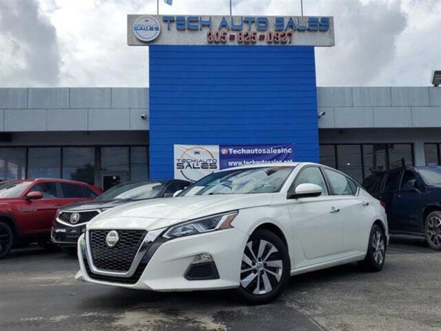 $17995 : 2020 Nissan Altima image 2