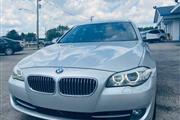 2013 BMW 5 Series 528i xDrive thumbnail