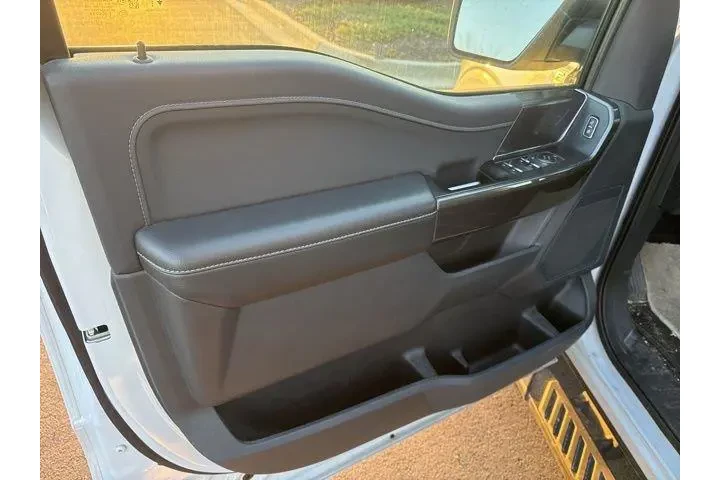 $40000 : Ford F-150 2021 4x4 XL 4dr S image 8