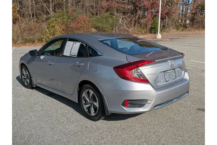 $15900 : Honda Civic 2019 LX 4dr Seda image 6