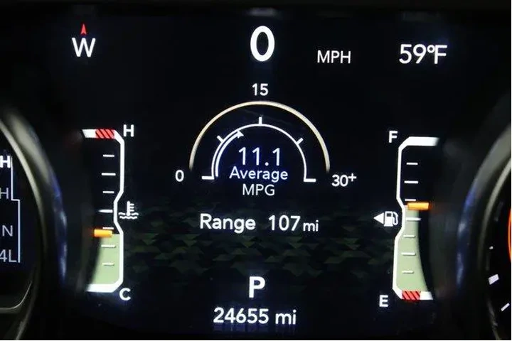 $32988 : Jeep Gladiator 2022 4x4 Will image 9