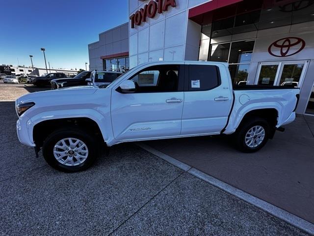 $45944 : 2024 Tacoma SR5 image 3