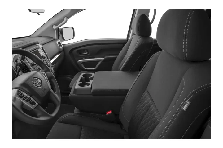 Nissan Titan 2018 4x4 S 4dr image 6