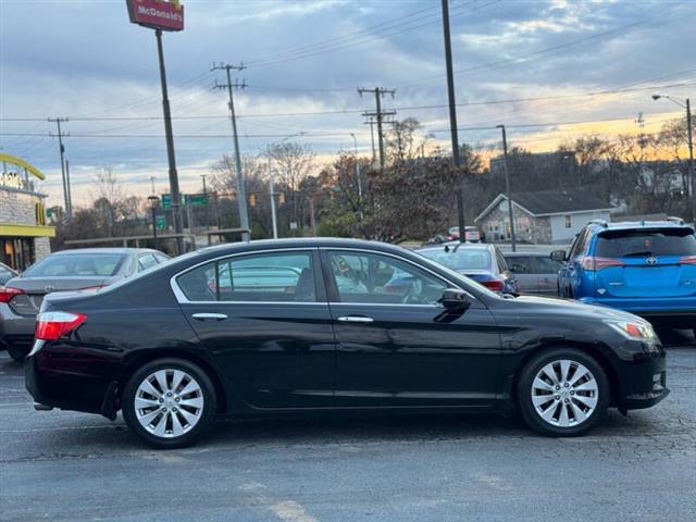 $11995 : 2013 Accord EX image 6