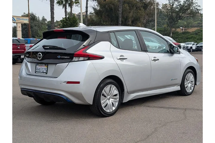 $10930 : Nissan LEAF 2019 S 4dr Hatch image 10