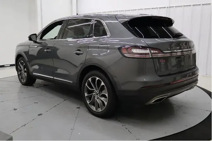 $34930 : Lincoln Nautilus 2022 AWD Re image 8