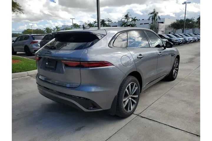 $36988 : Jaguar F-PACE 2024 AWD P250 image 9