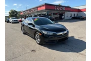 2017 Civic Sedan LX CVT en Lexington