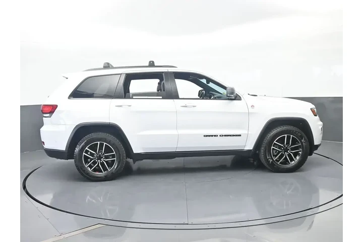 $27800 : Jeep Grand Cherokee 2021 4x4 image 7
