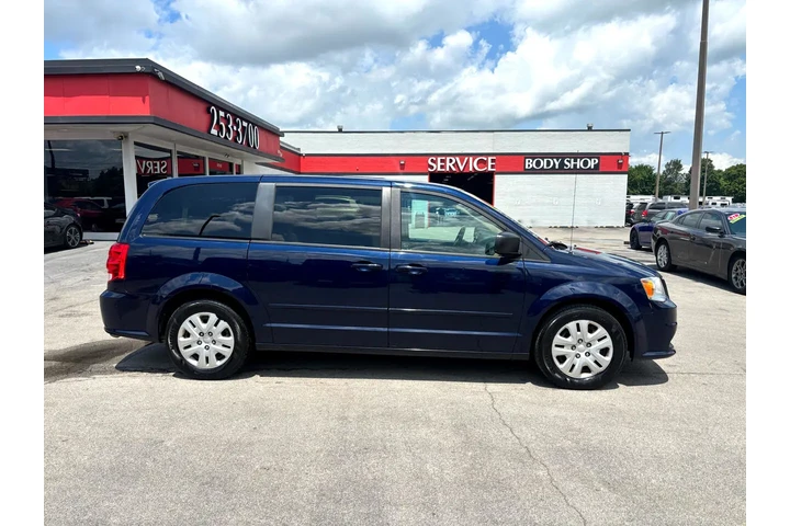 $4980 : 2016 Grand Caravan 4dr Wgn SE image 1