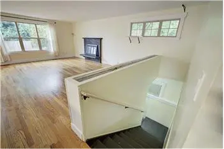 $3750 : Rental property with 4 bedro image 10