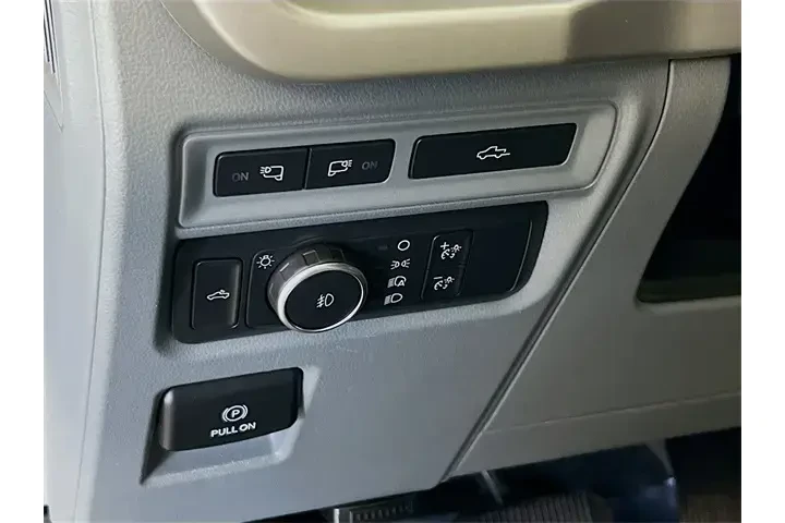 $34900 : Ford F-150 2021 4x4 XLT 4dr image 10