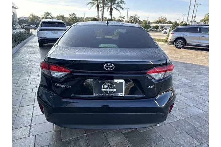 $20995 : Toyota Corolla 2023 LE 4dr S image 3
